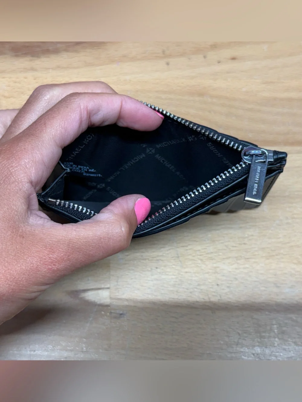 Michael Kors Black Leather Card & Zip Pocket Holder